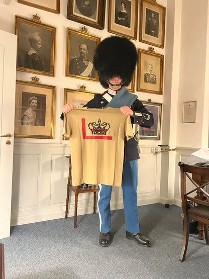 T-Shirt T-time Fløjkompagniet Krone (20 kr. til Den Kongelige Livgardes Fond)