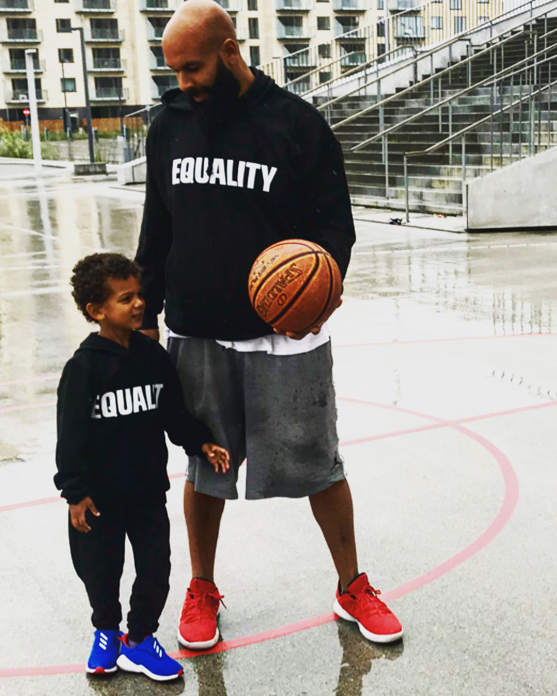 Equality P/O Hoodie - Sort